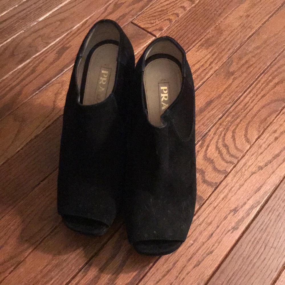 Prada 7 1/2 Heel Peep Toe Shoes